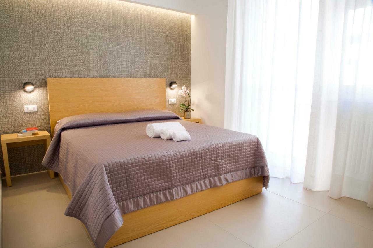 Bed and Breakfast Tuile 34 Lecce Exteriér fotografie